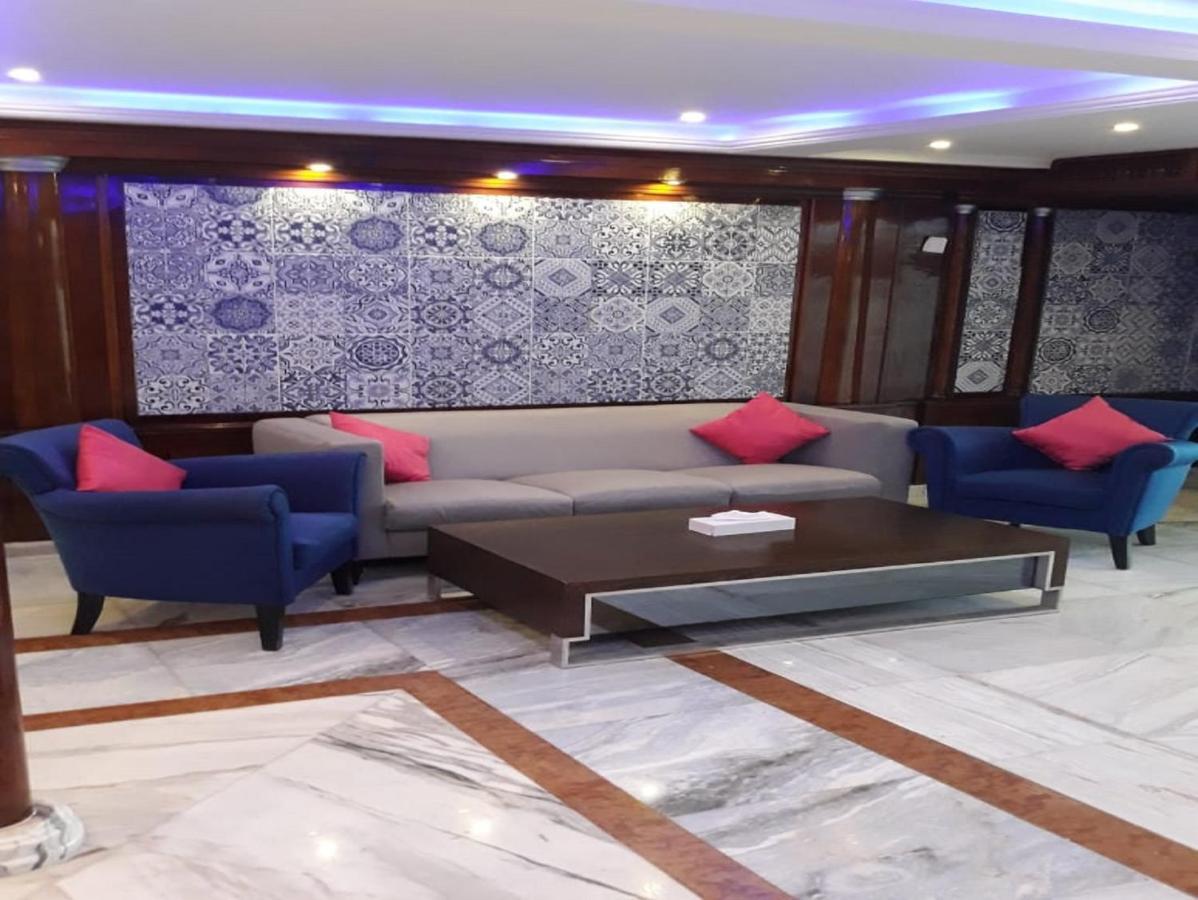 Готель Luxor Luxury Nile Cruises - From Luxor 04 Nights - From Aswan 03 Nights Екстер'єр фото