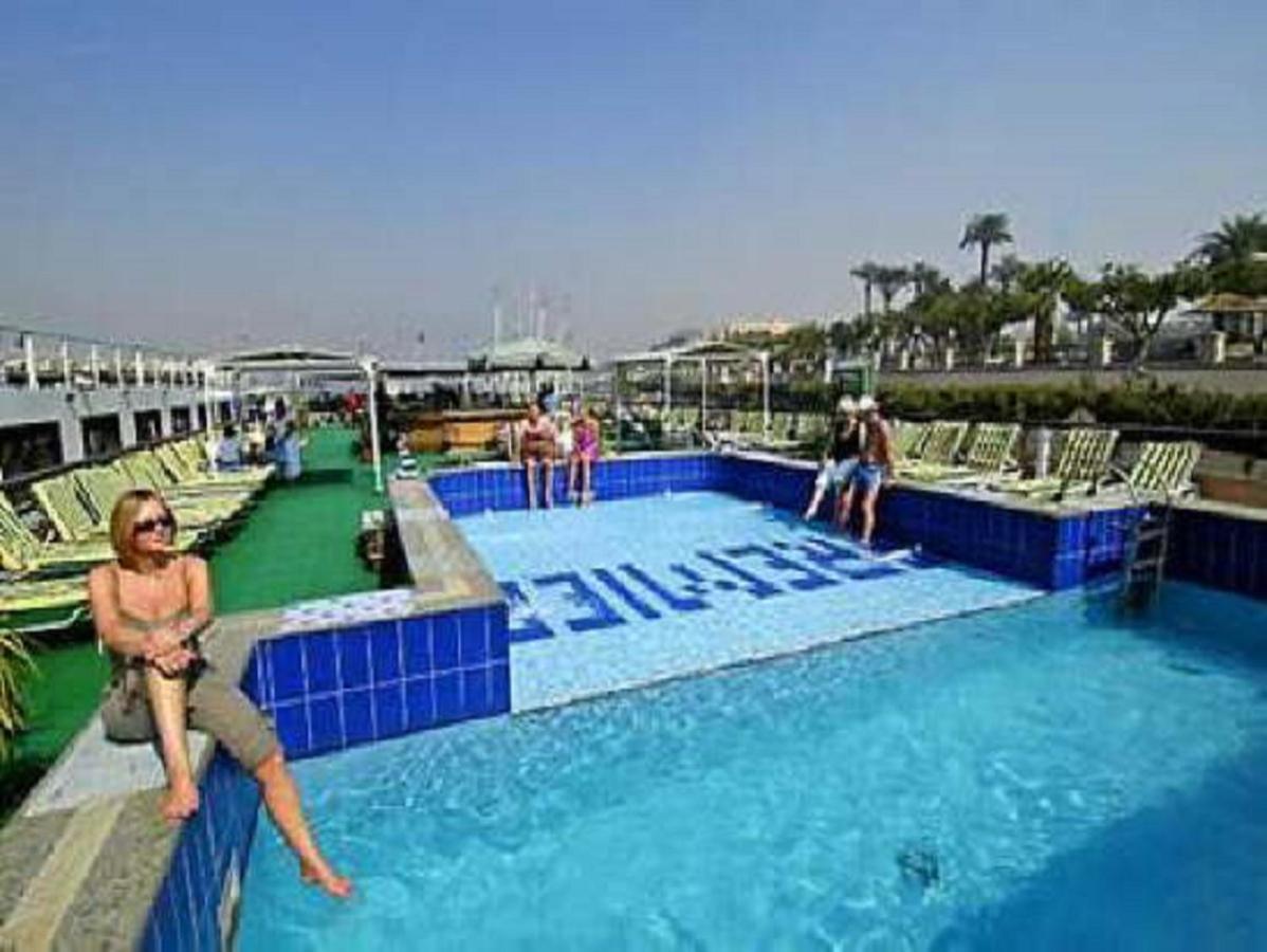 Готель Luxor Luxury Nile Cruises - From Luxor 04 Nights - From Aswan 03 Nights Екстер'єр фото
